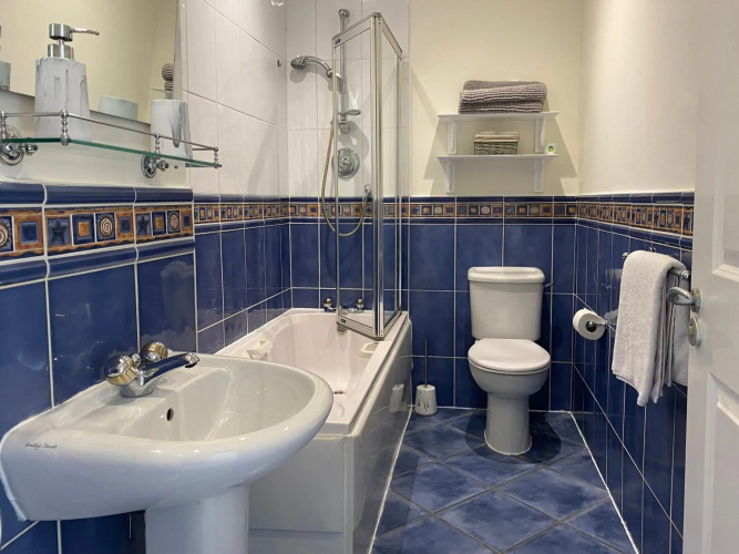 Apartment 393 - Clifden