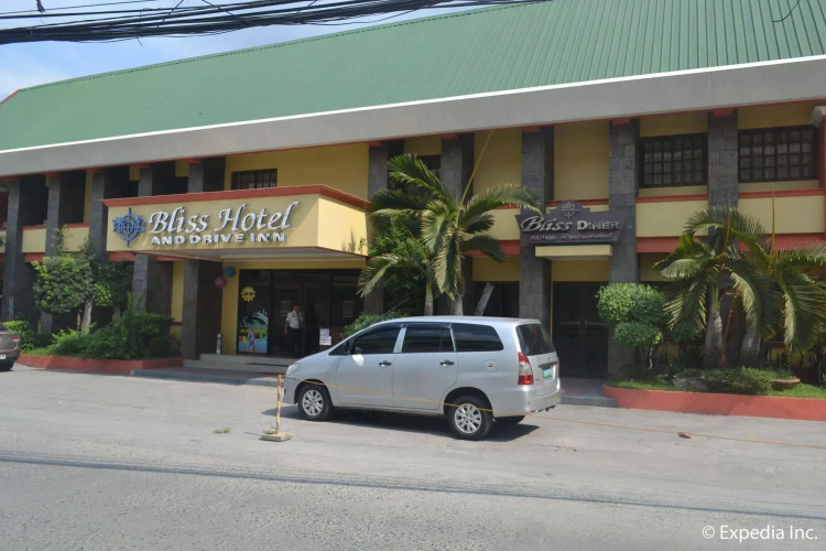 Capital O 740 Bliss Hotel Dau