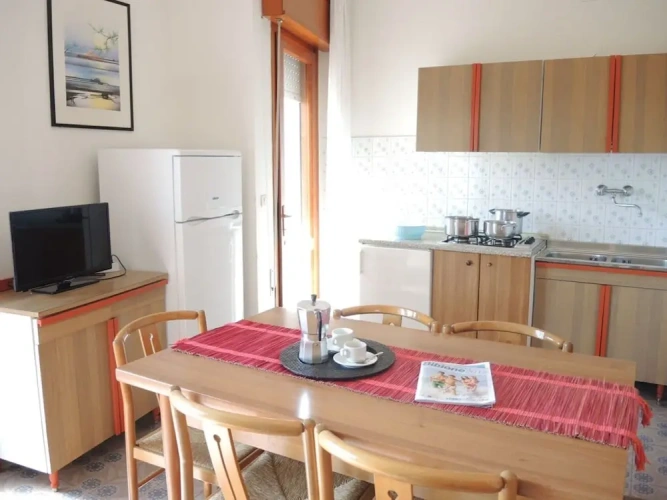 2 Bedrooms Apartment with balcony and with city view