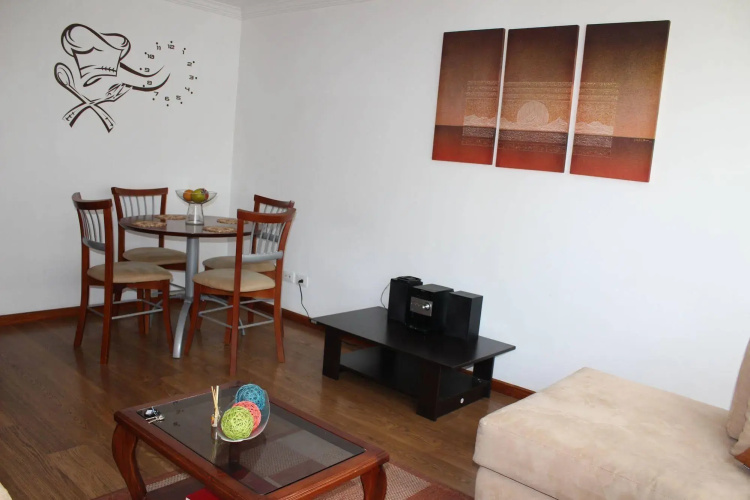 Homevoyage Suite