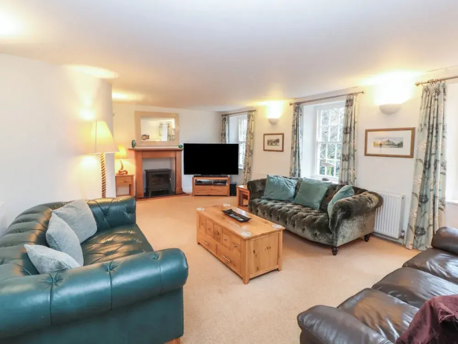 Huntingstile Lodge