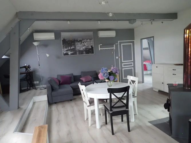 Bienvenue Chez Nous