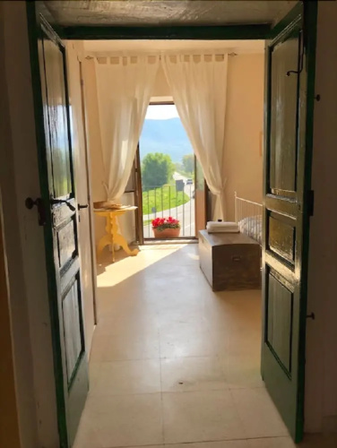 B&B Abaton