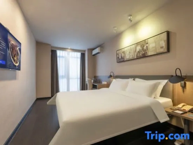 Deluxe Double Suite