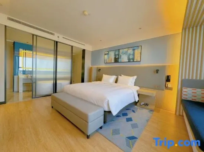 1 Bedroom Double Suite with city view