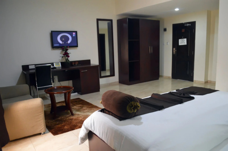 De Santos Hotel