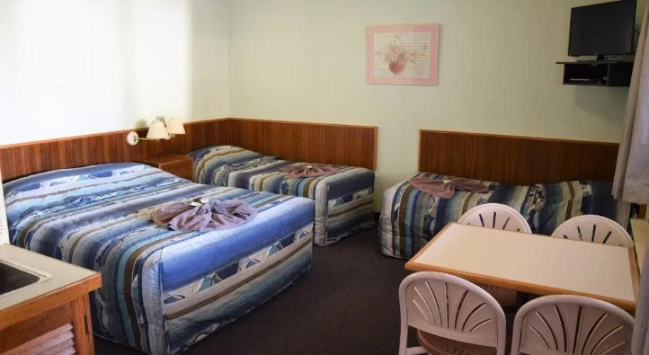 Alkira Motel