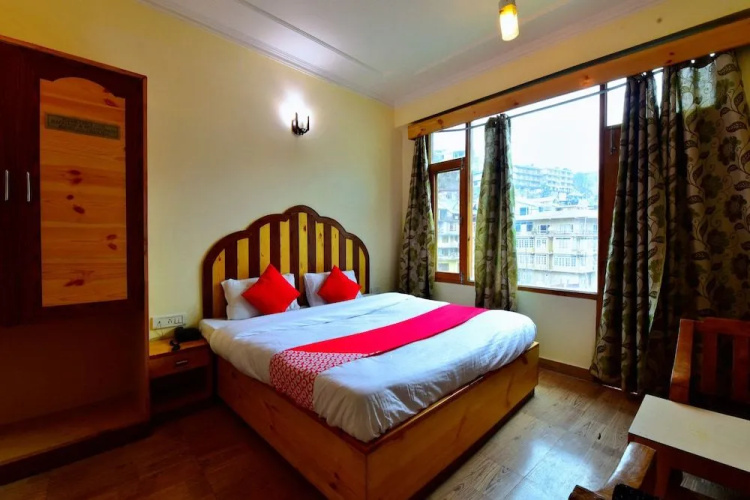Oyo 30367 Rr Villa