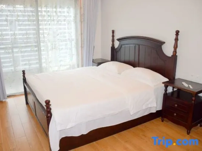 2 Bedrooms Family Suite with balcony and with sea view