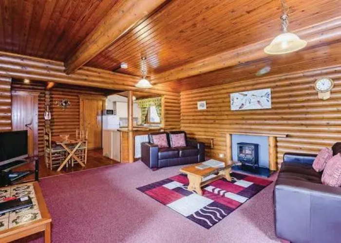 Penllwyn Lodges