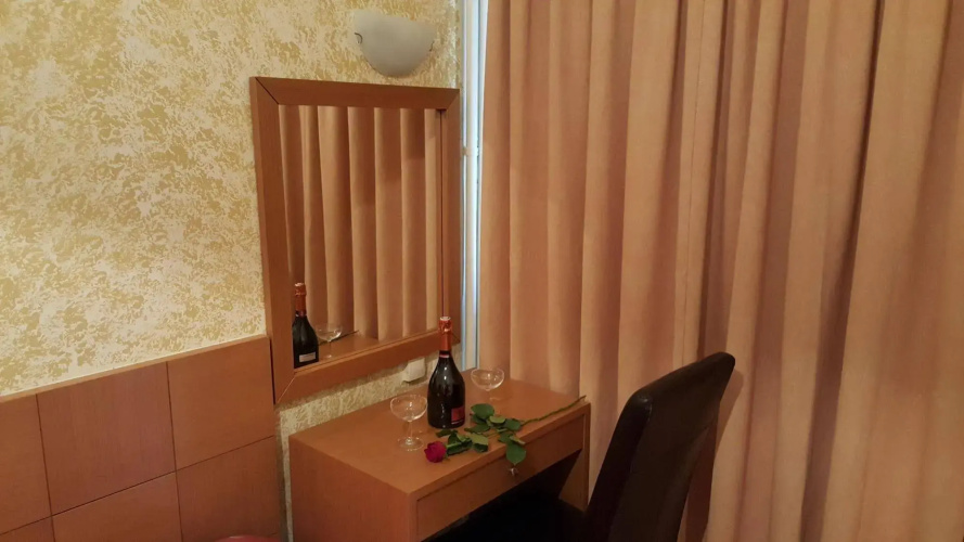 Aristoteles Hotel