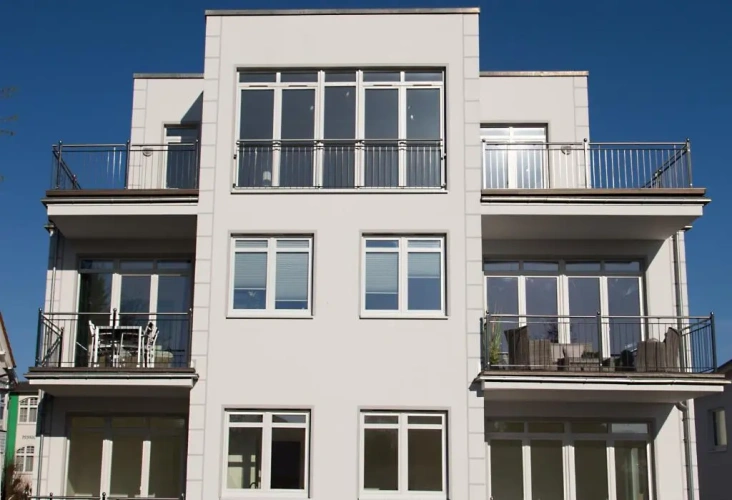 2 Bedrooms Apartment