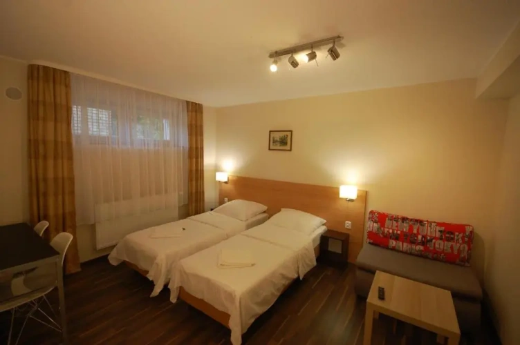 Quadruple Suite