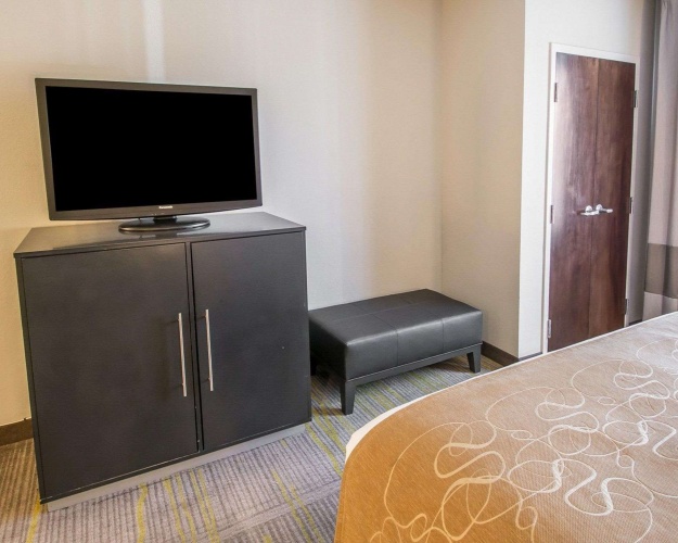 Comfort Suites Miami Airport North photo 7