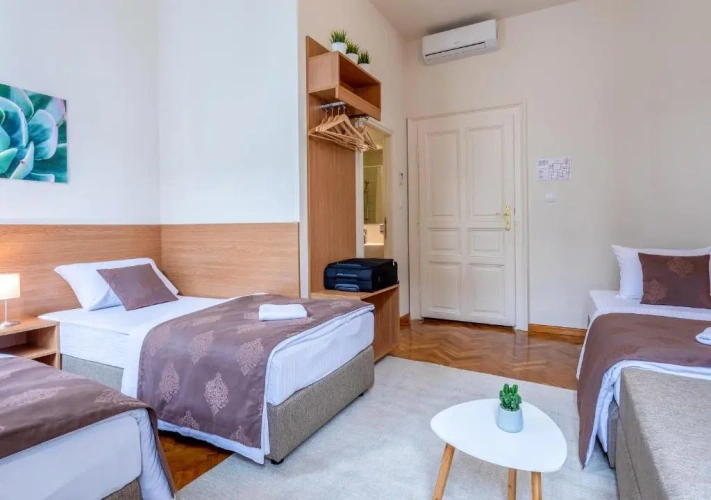 Comfort Triple room