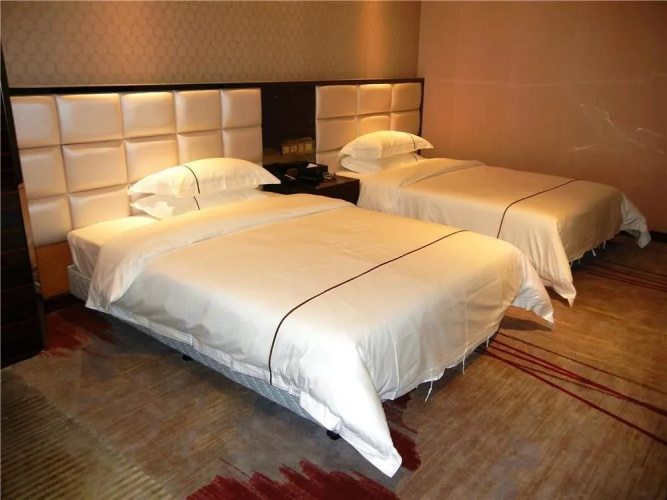 Junri Holiday Hotel