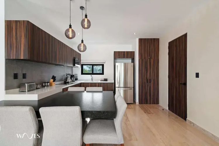 2 BR Apartment With Spacious Loft Close From Beach Zone
