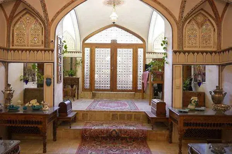 Mahinestan Raheb