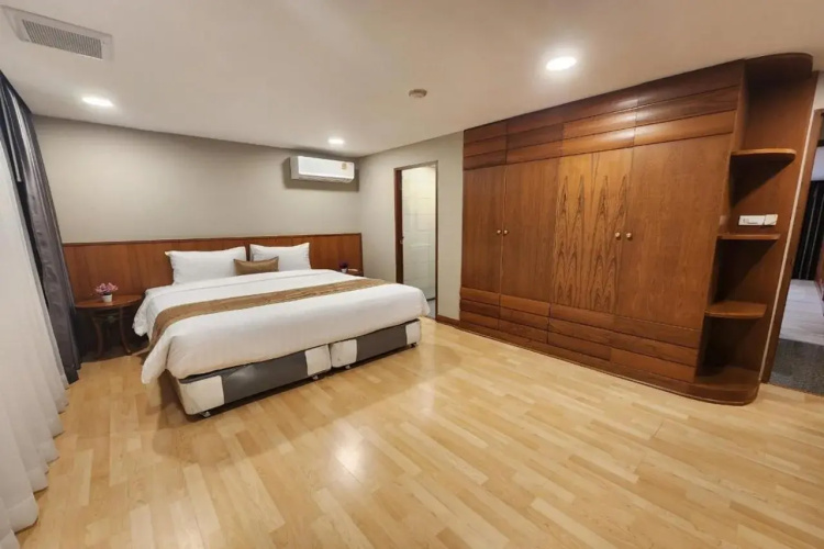 United Tower Thonglor by Aspira