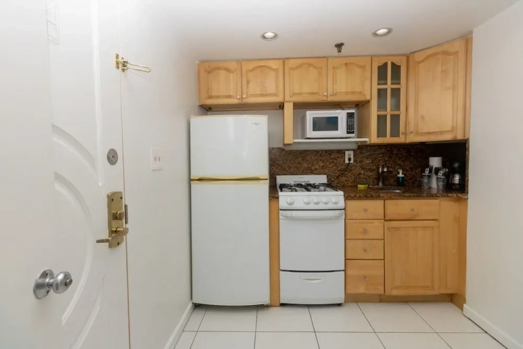 1 Bedroom Apartment