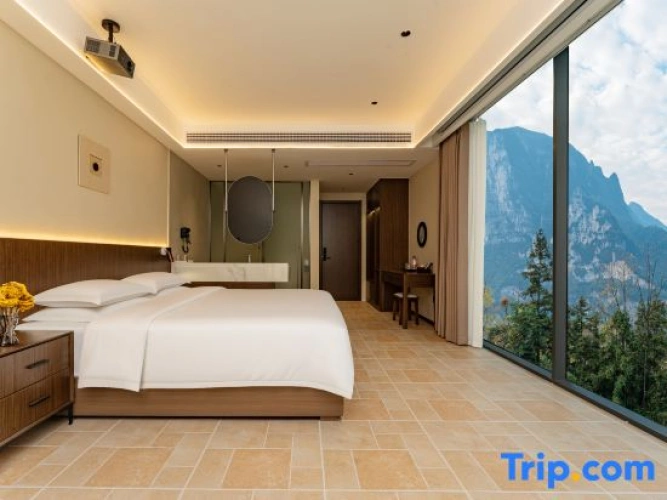 Standard Double room with view