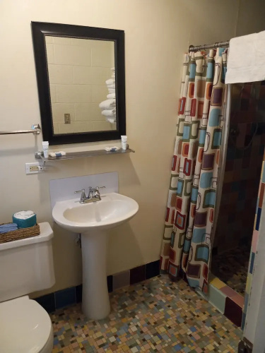 Cedar Falls Motel