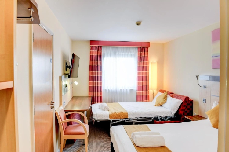 Guest rooms