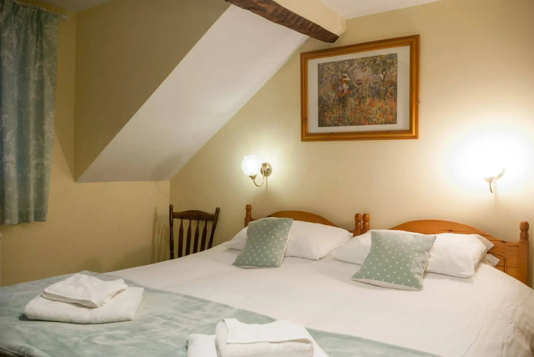 The Dragon Hotel
