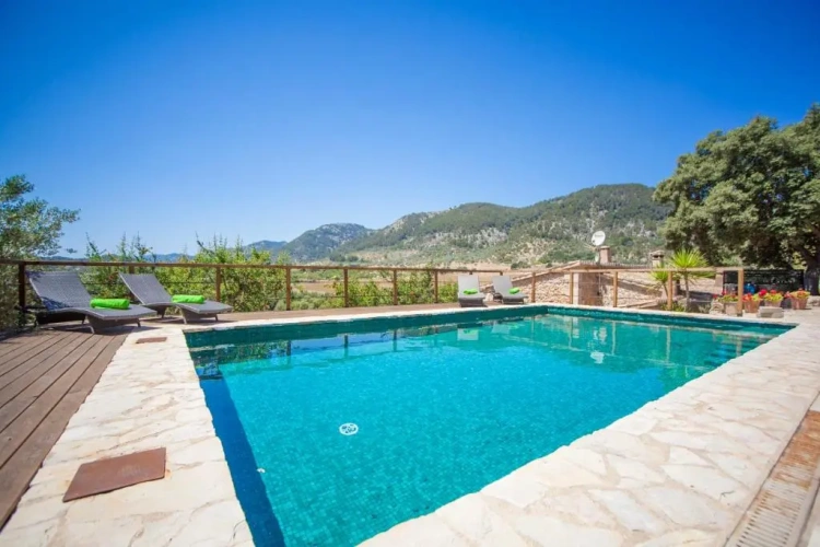 3 Bedrooms Villa