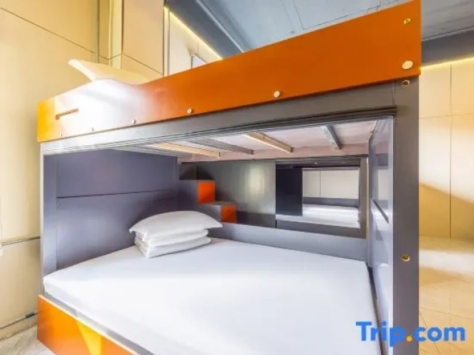 Standard Quintuple room