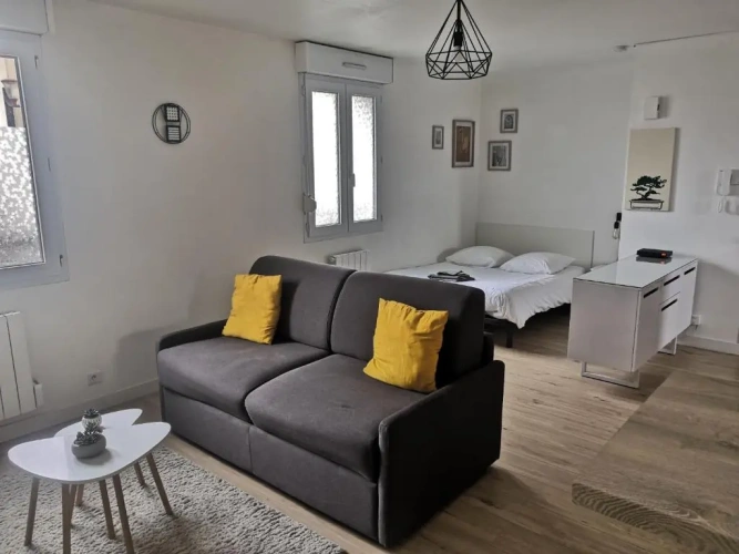 1 Bedroom Apartment