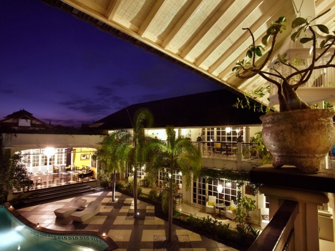 Double Suite with pool view