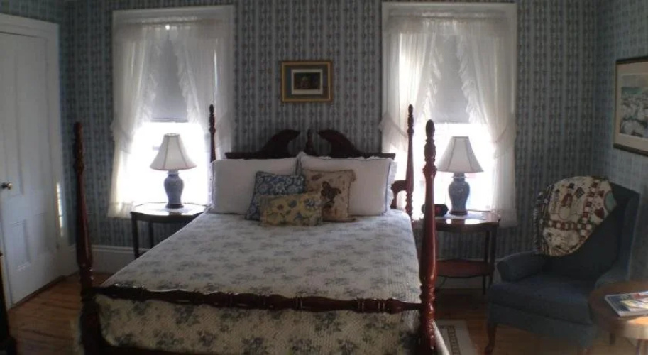 Lantana House