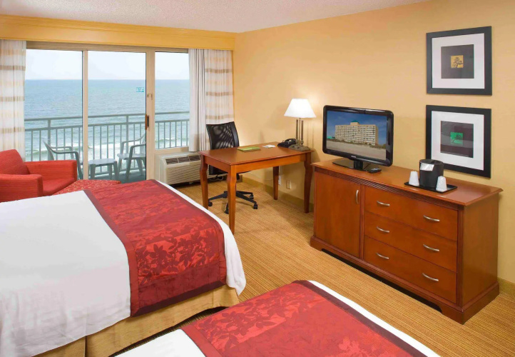 Courtyard Carolina Beach Oceanfront