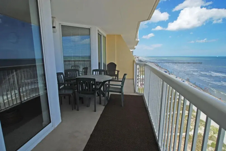 Sunrise Pointe 11F