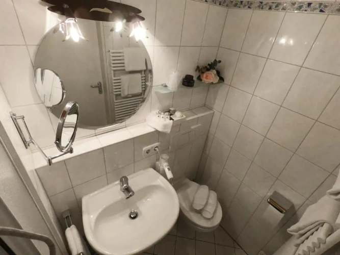 Comfort Double room with balcony and with mountain view
