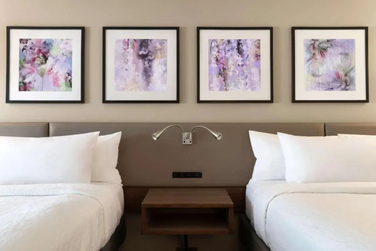 Holiday Inn Springfield