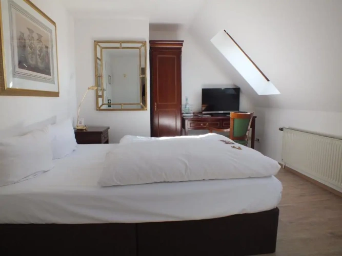 Standard Double room with view