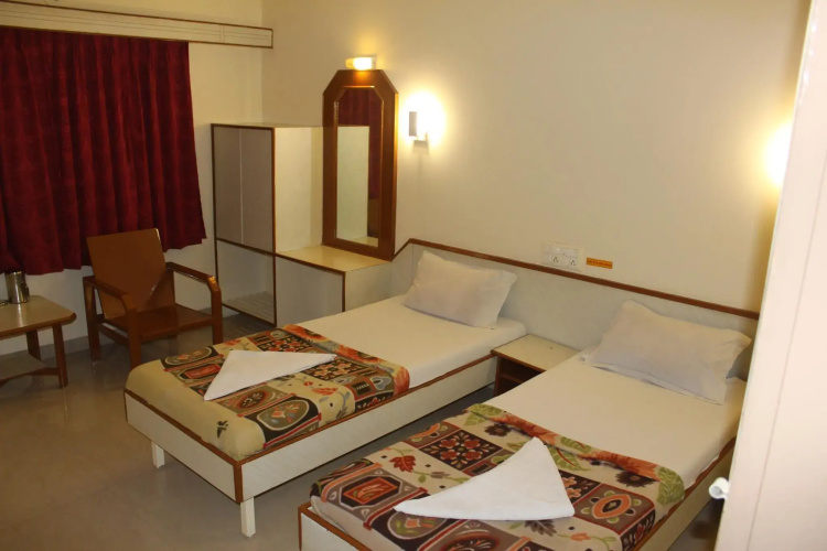 Hotel Samarth Lodging
