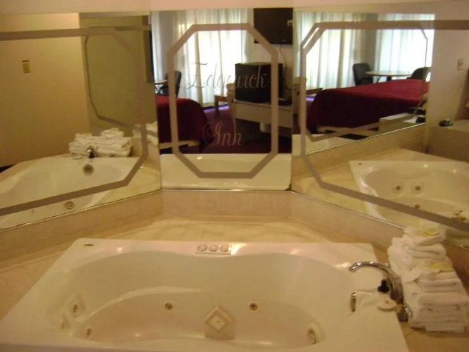 Suite with view