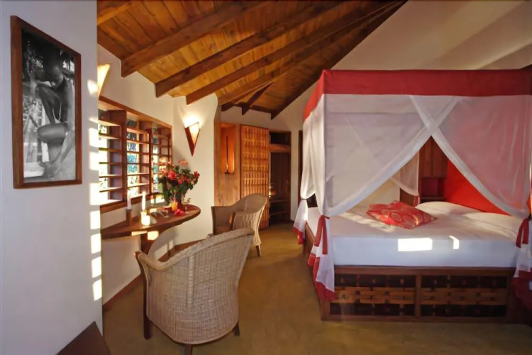 Loharano Lodge