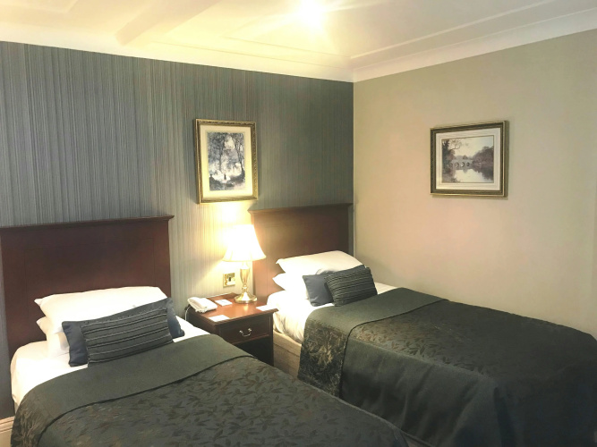 Cairn Hotel