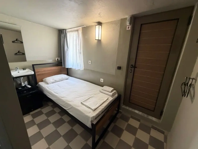 Economy Single room