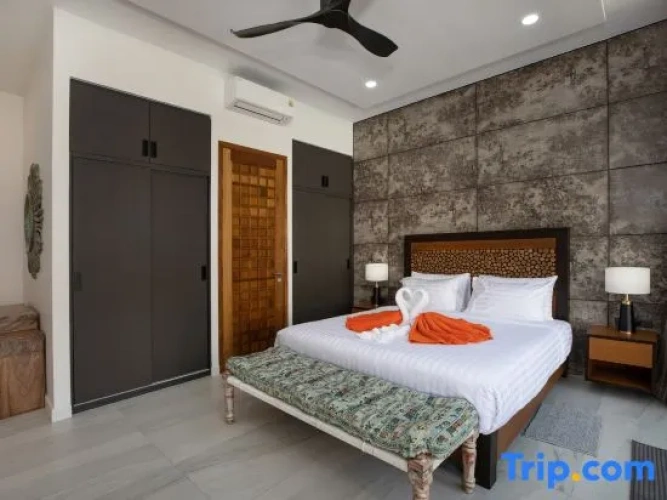 3 Bedrooms Villa