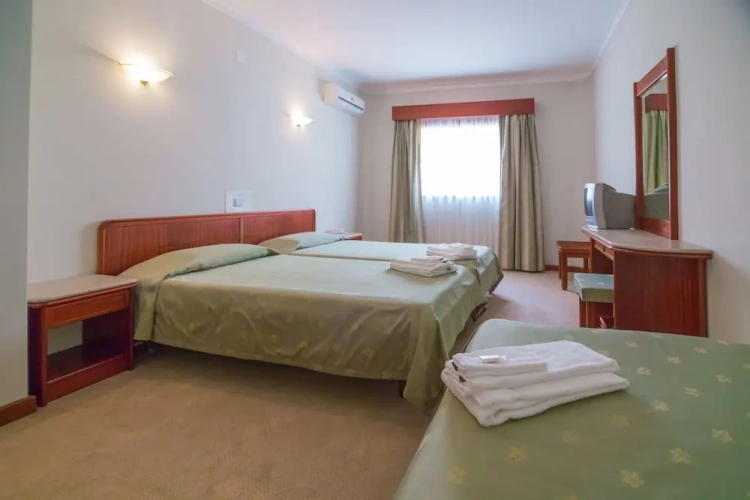 Classic Triple room