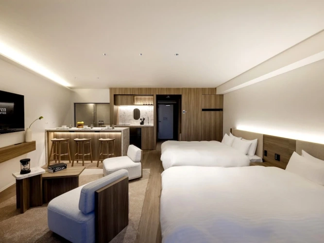 Superior Twin room with balcony