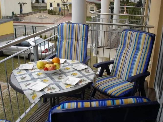 2 Bedrooms Apartment