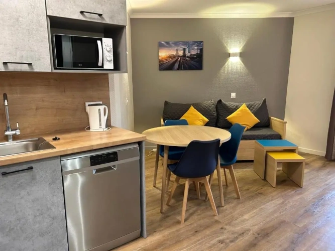 1 Bedroom Twin Apartment