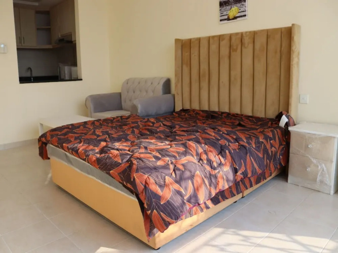 Beautiful Furnished Studio With Close Kitchen
