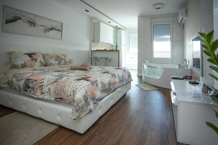 Jacuzzi Lux Apartman